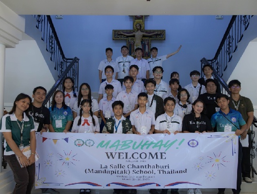DLSU-D Welcomes Student Exchange Thai Delegates  
