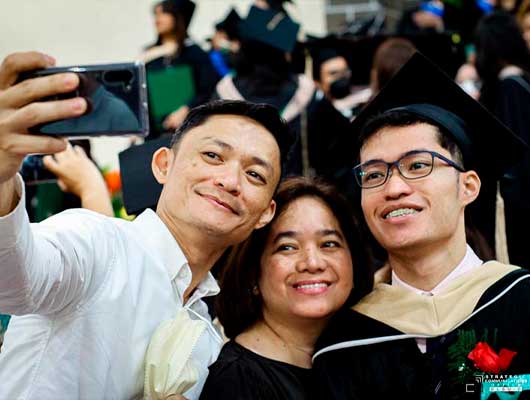 Batch 2022 Graduation day 1 (CBAA & CTHM)