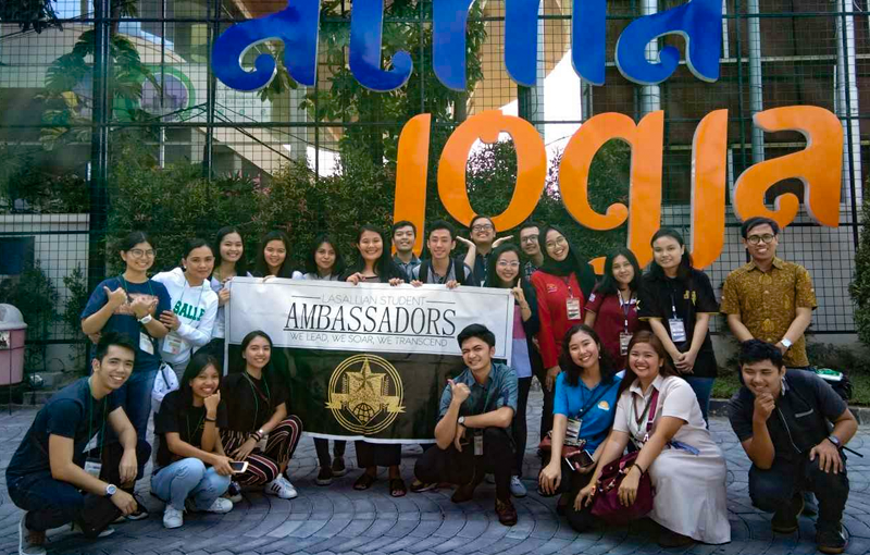 lStudent ambassadors sent to Jakarta