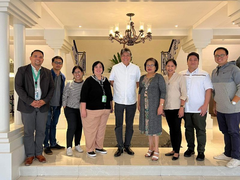 DLSU-D explores collaboration with Sweet Spring Country Farm  