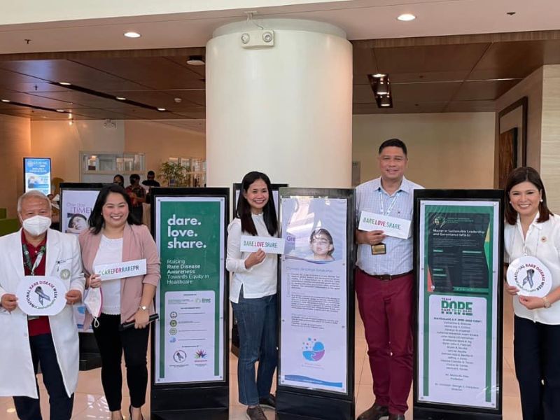 MSLG students hold exhibit on rare diseases