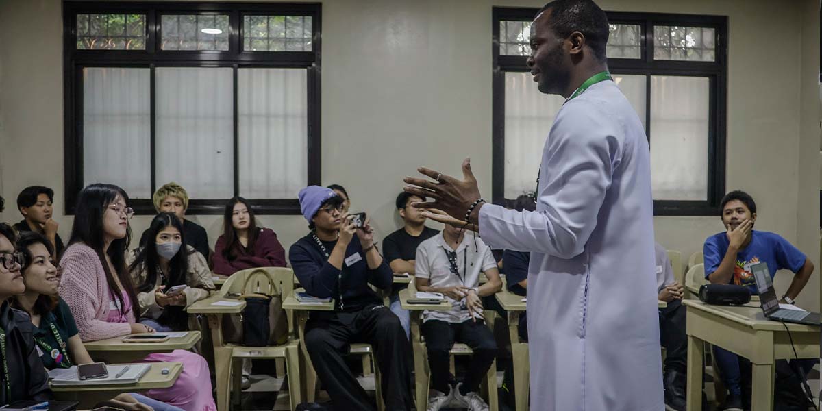 LLC wraps up its 2nd Language Learning Session: Bonjour! French 101 