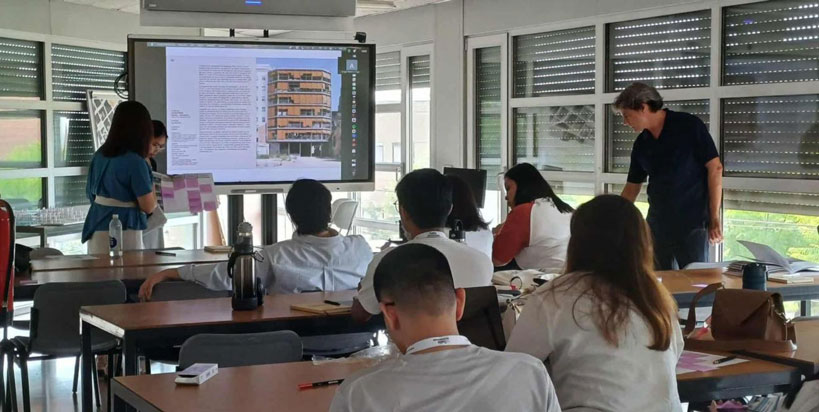 CEAT Students Join Global Program in Spain
