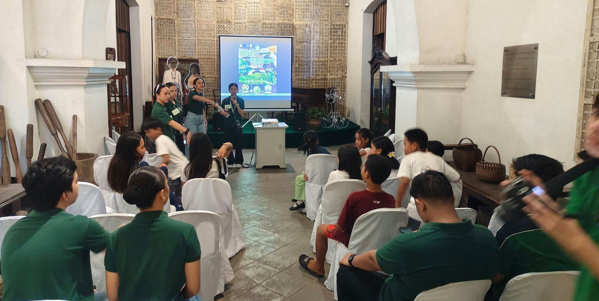BSTM Students Lead Cultural Tour for Children 