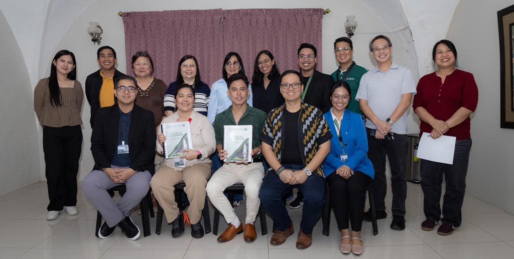 CPGS Student Handbook Signing Ceremony