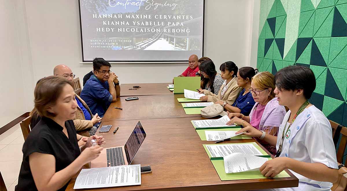 CLAC Students Sign for DLSU-D Exchange Program