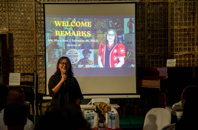 Siklab Exhibit Closes with Artist Talk 