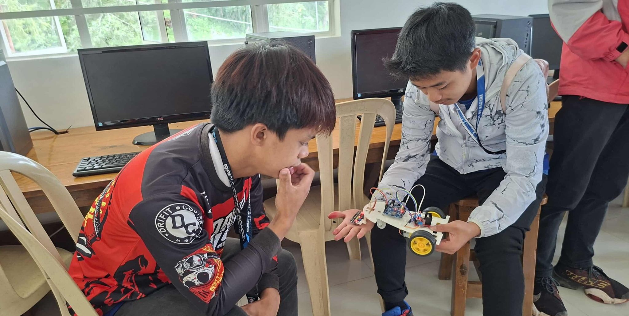 DLSU-D High School Robotics Team Holds Bootcamp in Sagada