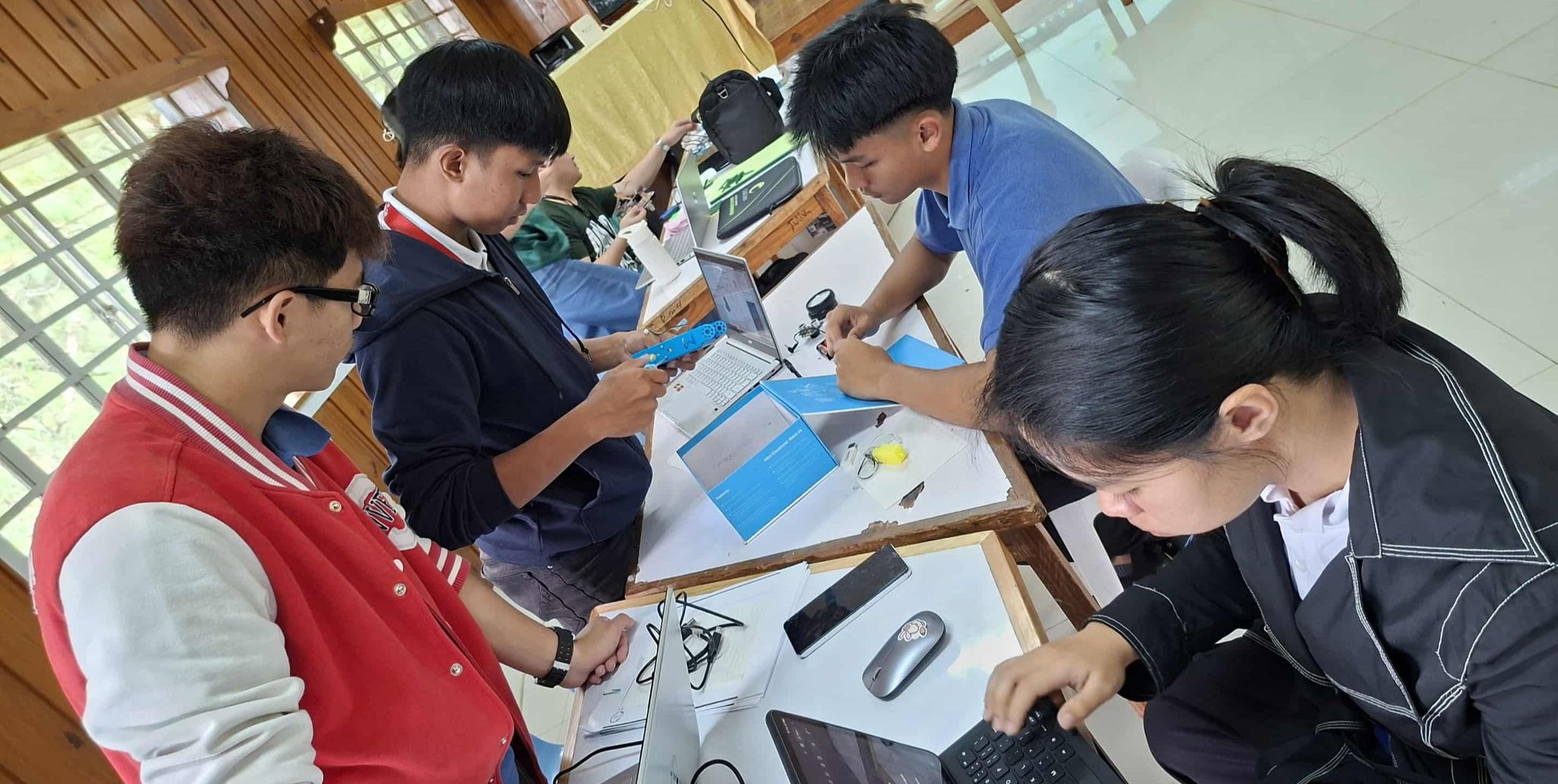 DLSU-D High School Robotics Team Holds Bootcamp in Sagada