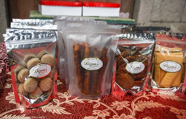 Cavite Bakery Traditions : ALSA MASA