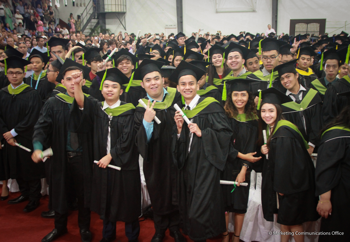 42nd Commencement Exercise (June 29, 2018 CSCS & CTHM)