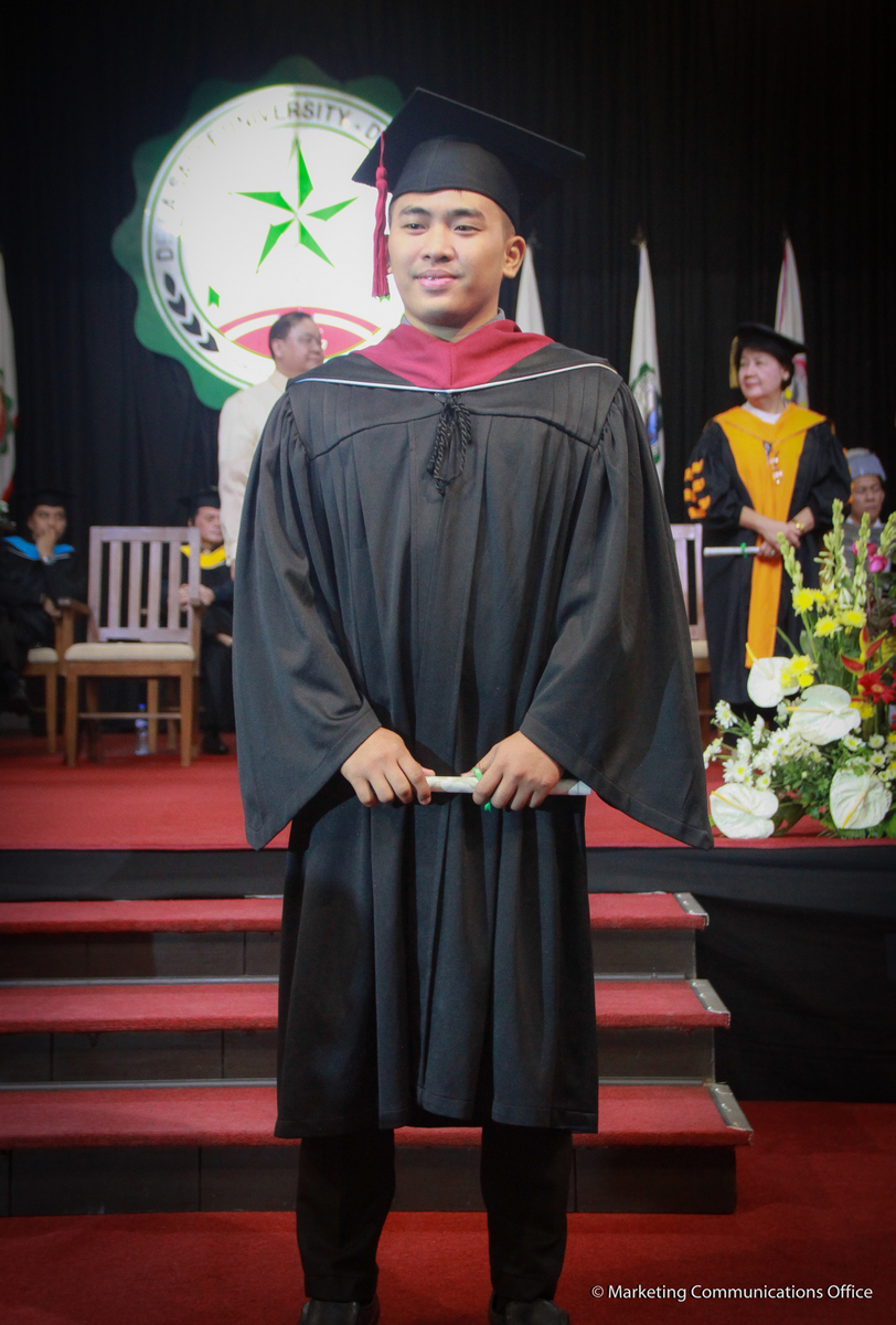 42nd commencement exercises (June 30, 2018 CEAT & CLAC) Commemcement Speaker Mr. Edwin Bautista Director, CEO & President Union Bank of The Philippines