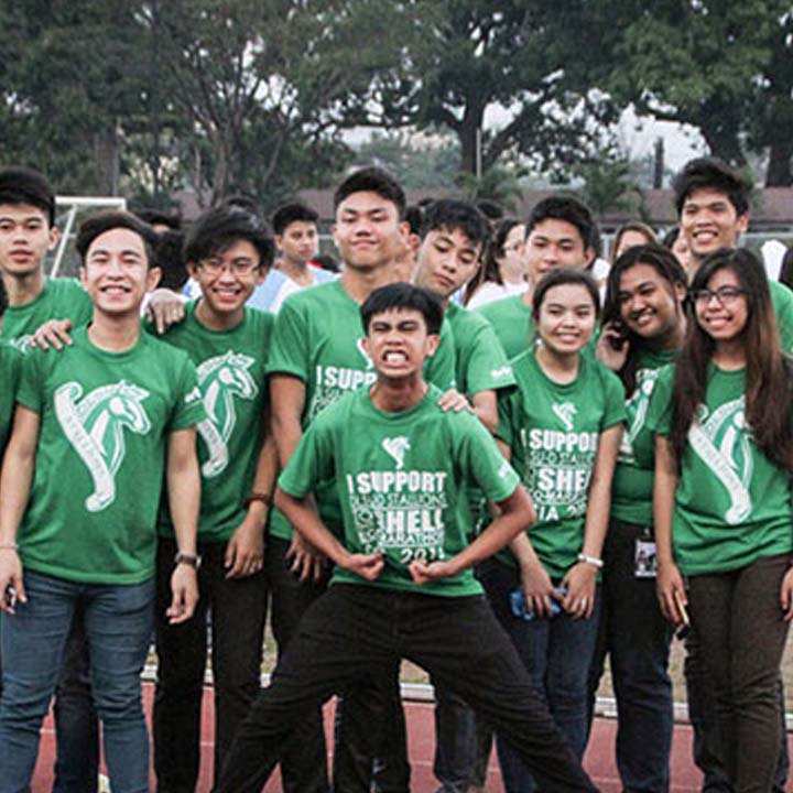 DLSU-D students